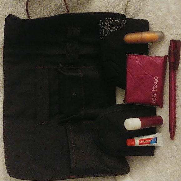Virgin Atlantic First Class Toiletry Bag New - Picture 1 of 6